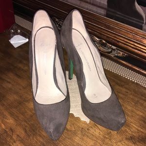 Brown “Lisa” Donald J. Pliner Stilettos